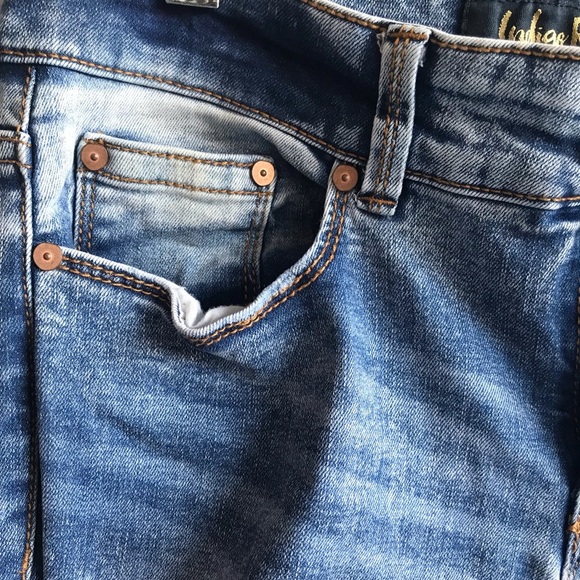 Sz 11 | Indigo Rein | Cuffed Torn Shredded Jeans 💃🏽 - Picture 11 of 14